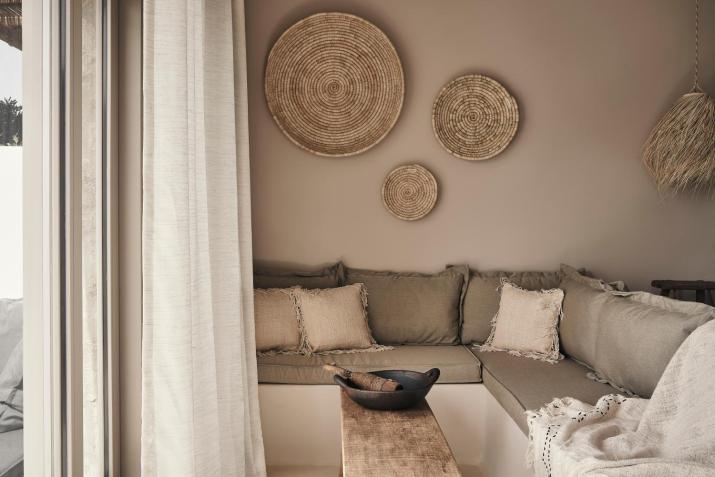 Amyth of Mykonos Agios Stefanos