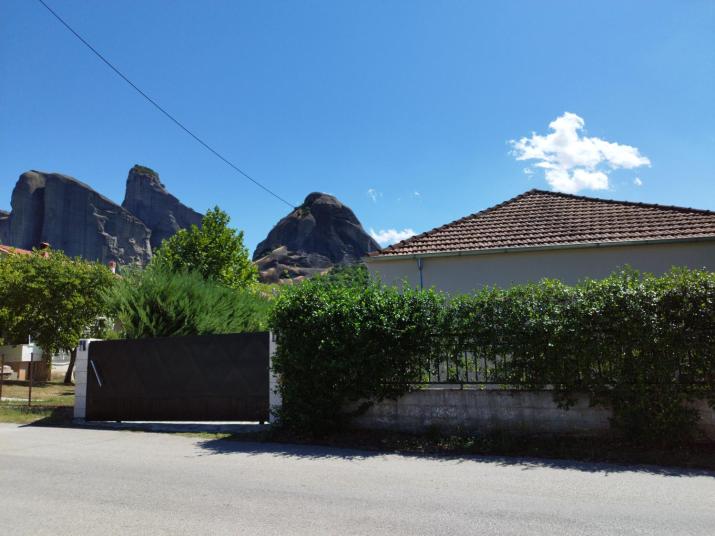 Kastraki House with a view