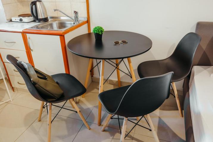 Stylish Central Retreat