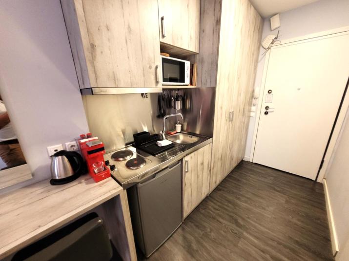 Nephele by Casa D'Oro