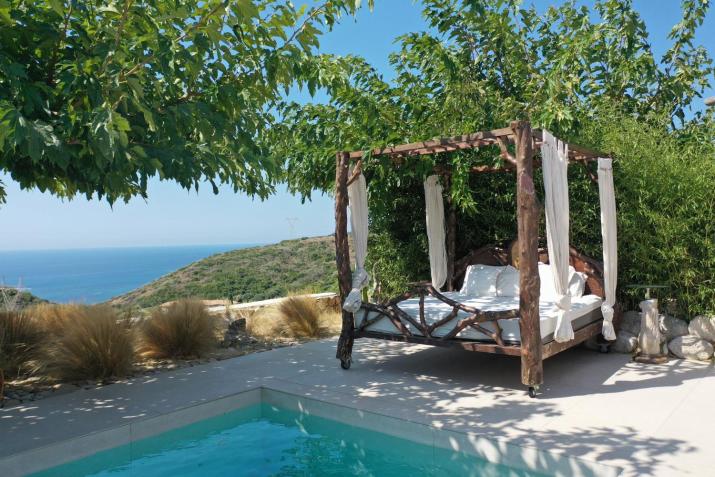 Spathes Suite Kefalonia, Romantic Private Escape with Infinity Pool & Sea Views