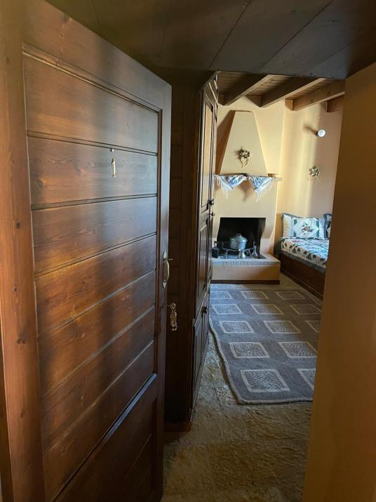 Troas Traditional Guesthouse