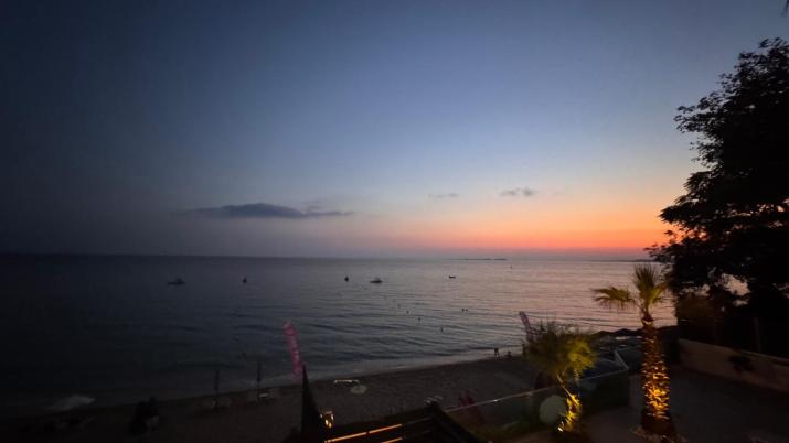 Infinity Beach House by KLV