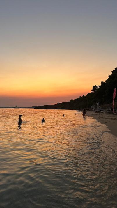 Infinity Beach House by KLV