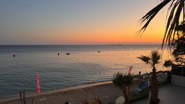 Infinity Beach House by KLV