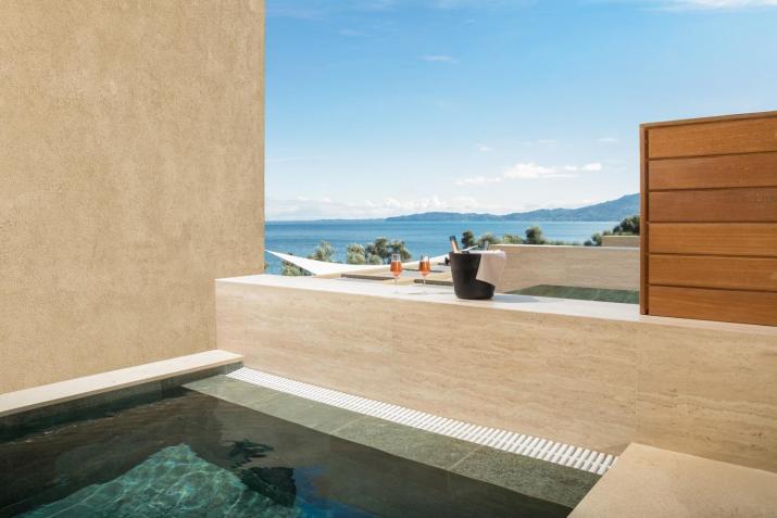 Avali, Mar-Bella Collection