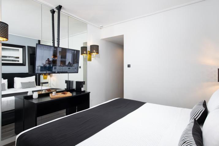 Athenian Riviera Hotel& Suites