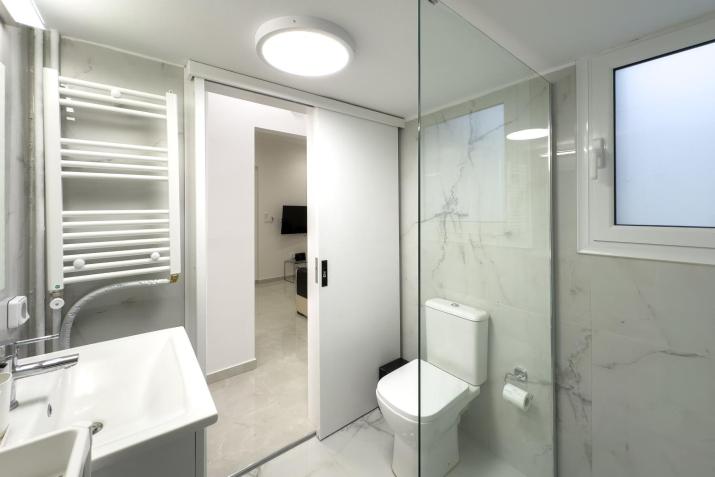 Eclectic Moonstone apartment in Athens