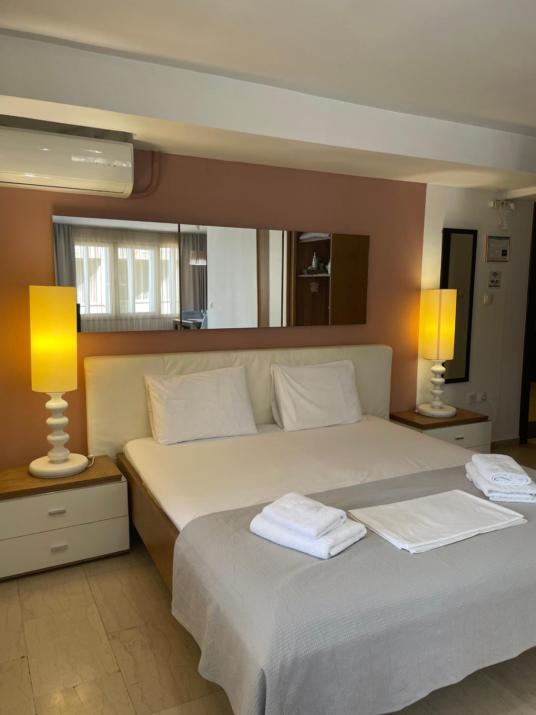 GreeceRent - ELEGANT Center