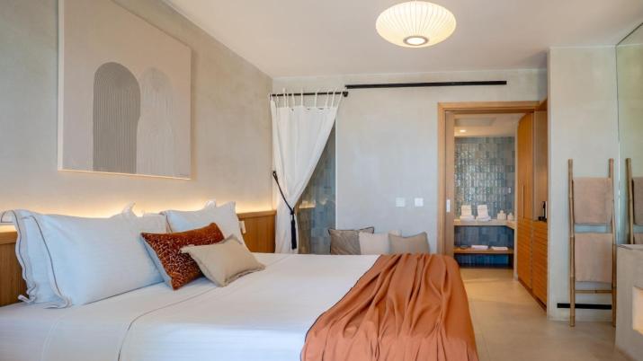 Apeiron Blue Santorini - Sustainable Adults Only 14 Plus