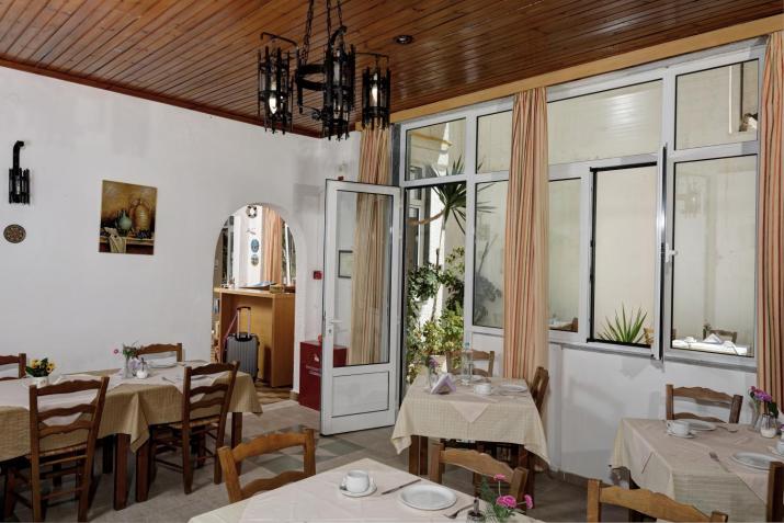 Zorbas Hotel