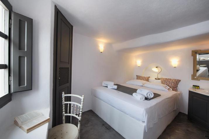 Theodora Suites