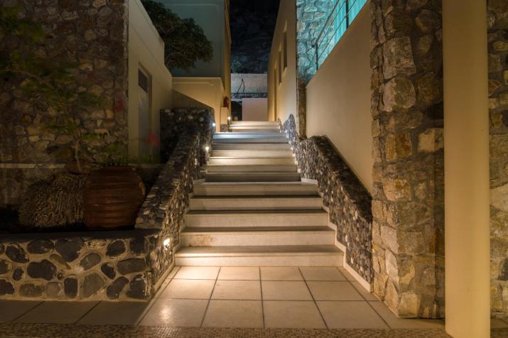 Antinea Suites Hotel & Spa
