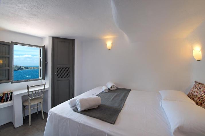 Theodora Suites
