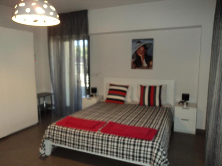 Violeta Apartments