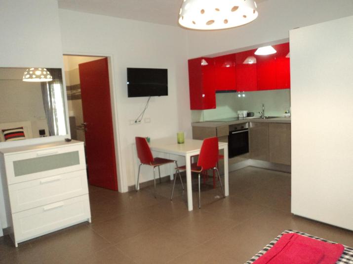 Violeta Apartments