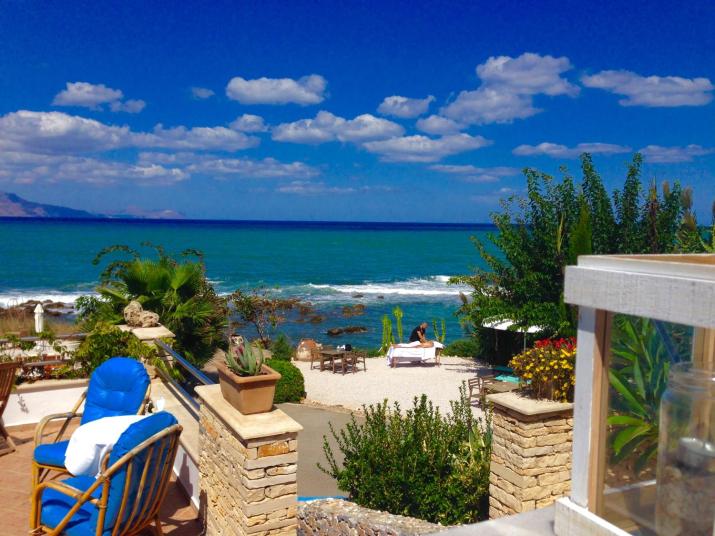 Kanakis Blue Beach Apartments