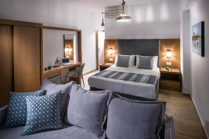 Yianna Caravel Suites 