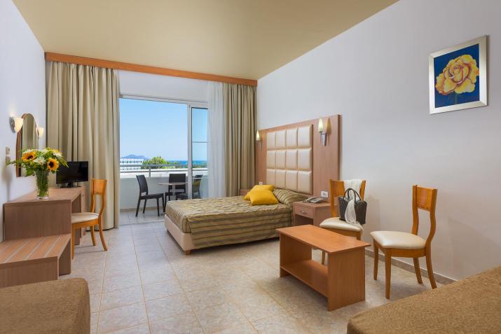 Memphis Beach Hotel