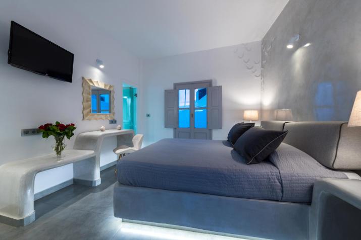 Nefeli Homes - Adults Only