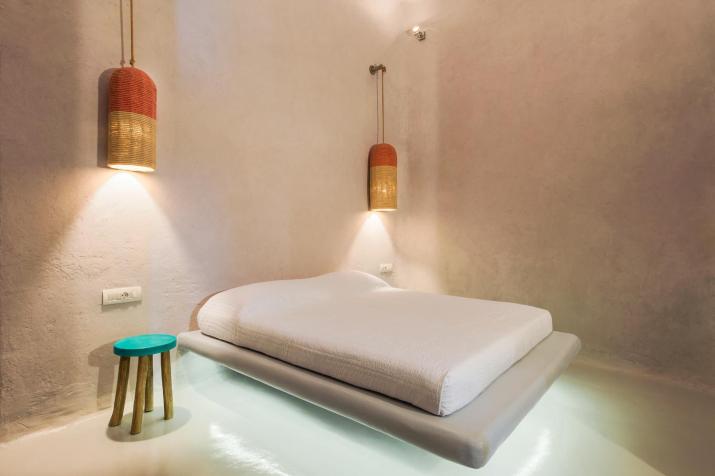 Ammos Oia Mansion
