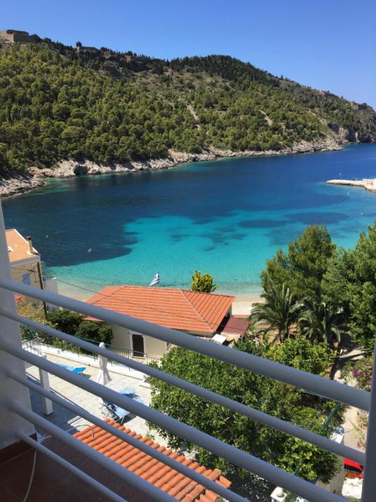 Vassilis Retreat