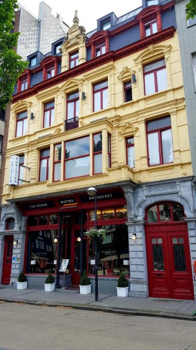 Hotel Le Parisien