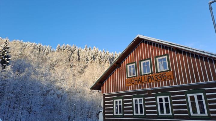 Chalupa 335