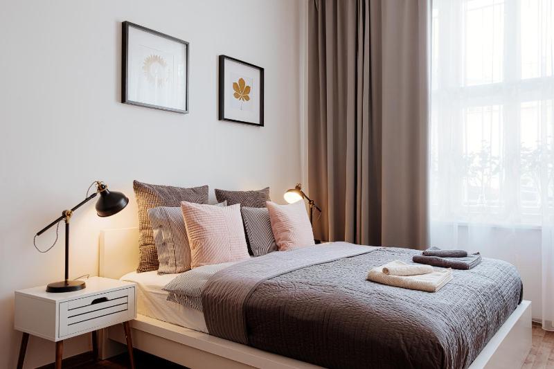 Apartment Gesse Jirsikova — отель с удобствами в Праге