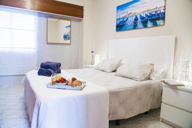 Apartamento Cardenal — забронировать отель в Валенсии