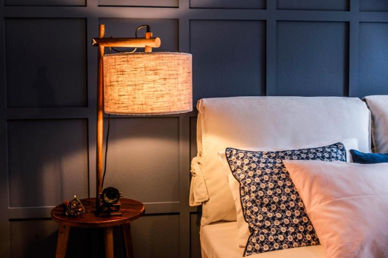 Your "Home Away from Home" in Acropolis — забронировать отель в Афины