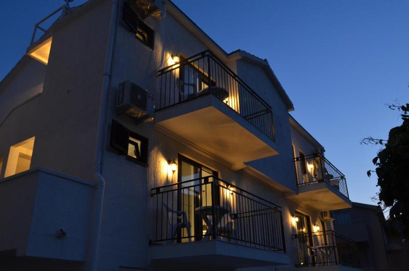 Цены на Casablanca Apartments в Будва