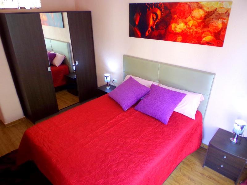 Explanada Beach Deluxe Flat — отель в Аликанте, Испания