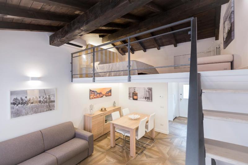Luxury Apartment Milano Centro — комфортный отель в Милане