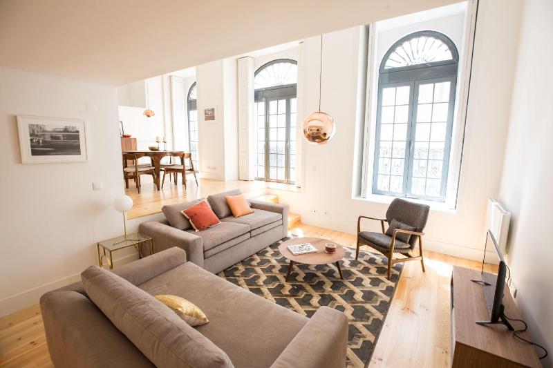 FLH Santa Catarina Modern Place — забронировать отель в Лиссабоне