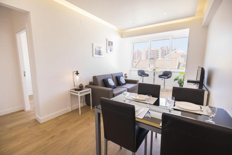 LovelyStay - Light & Comfy Flat — забронировать отель в Лиссабоне