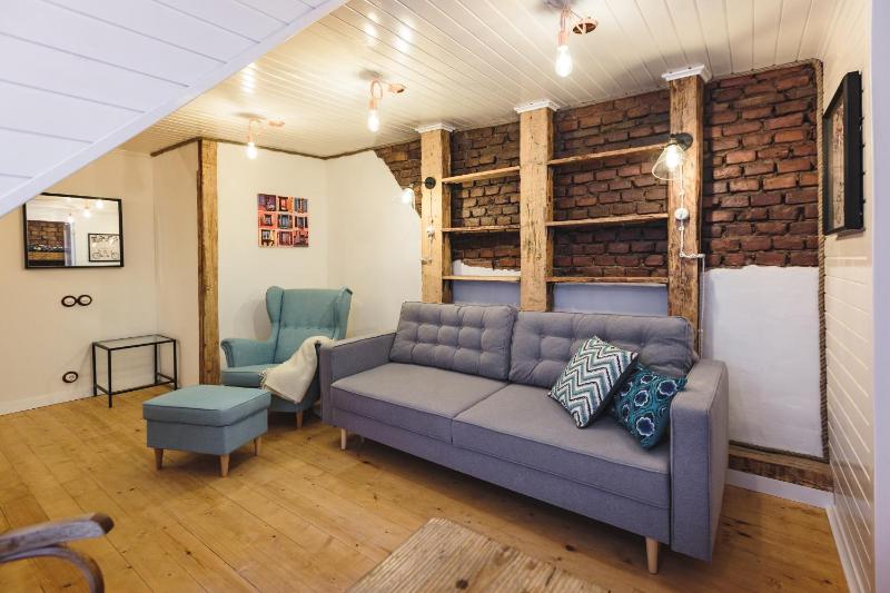 Цены на Centrally located Old Town Loft в риге