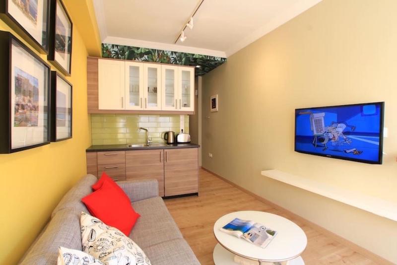 Athens Plaka Modern Decorated Apartment — отзывы гостей и цены