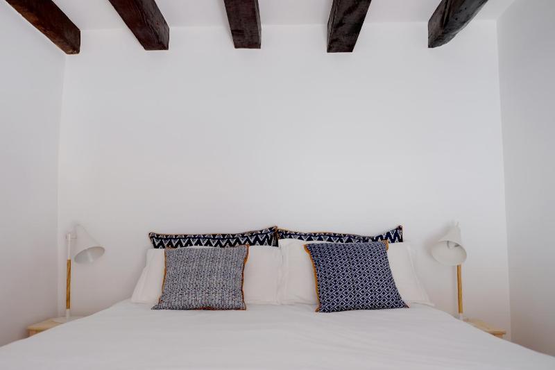 Proa d'Alfama Guest House — забронировать отель в Лиссабоне