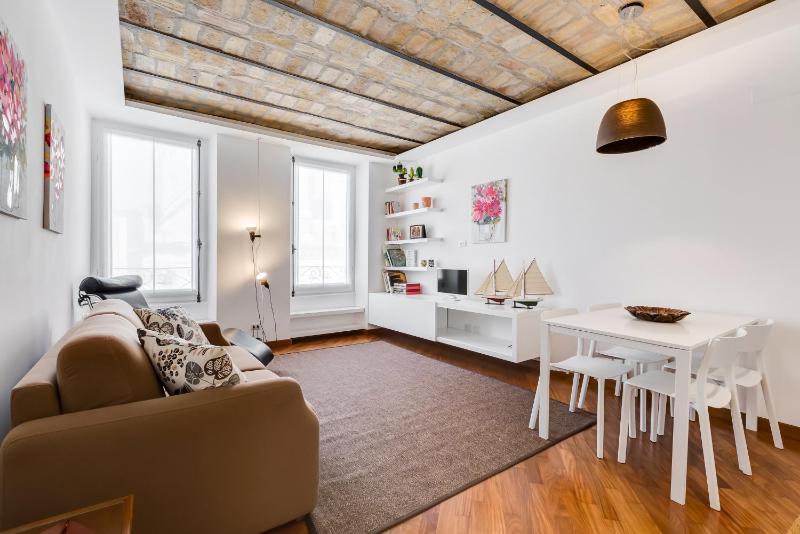Piazza Navona-Coronari House — комфортный отель в Риме