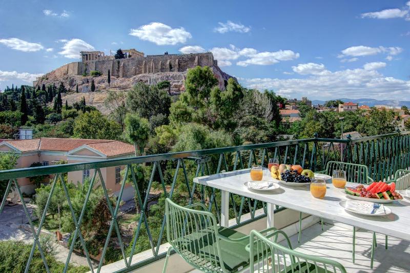 Frixos Acropolis Luxury Apartment — отзывы гостей и цены