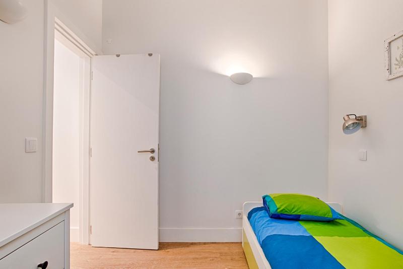 BmyGuest - Alfama Terrace Apartment — комфортный отель в Лиссабоне