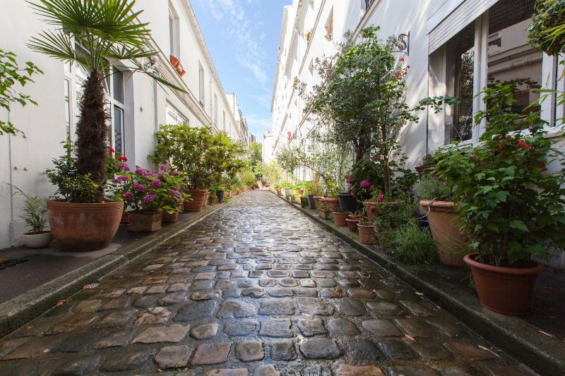 Цены на Maison Antoinette Paris - Maison Nomade Chic - в Париже