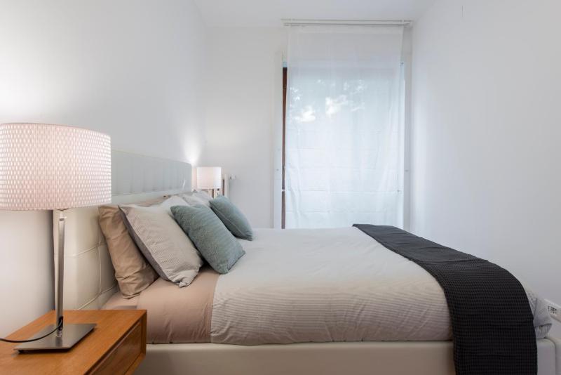 Mila Apartments Via Savona — комфортный отель в Милане