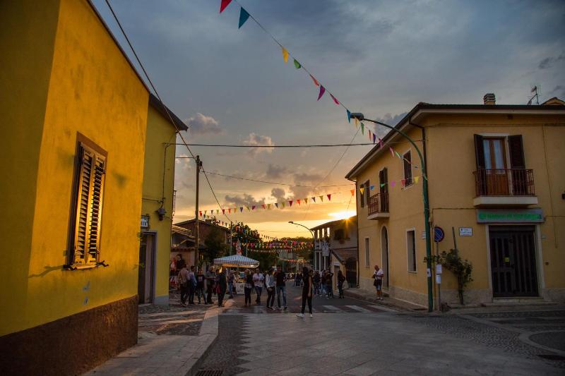 La Piazzetta ad Austis - Caratteristico B&B nel centro