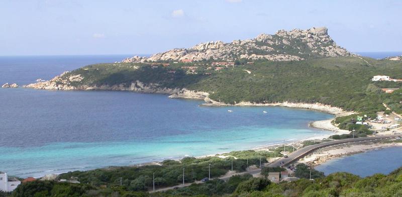 S'Ogno B&B a Santa Teresa: Camere Confortevoli in Centro