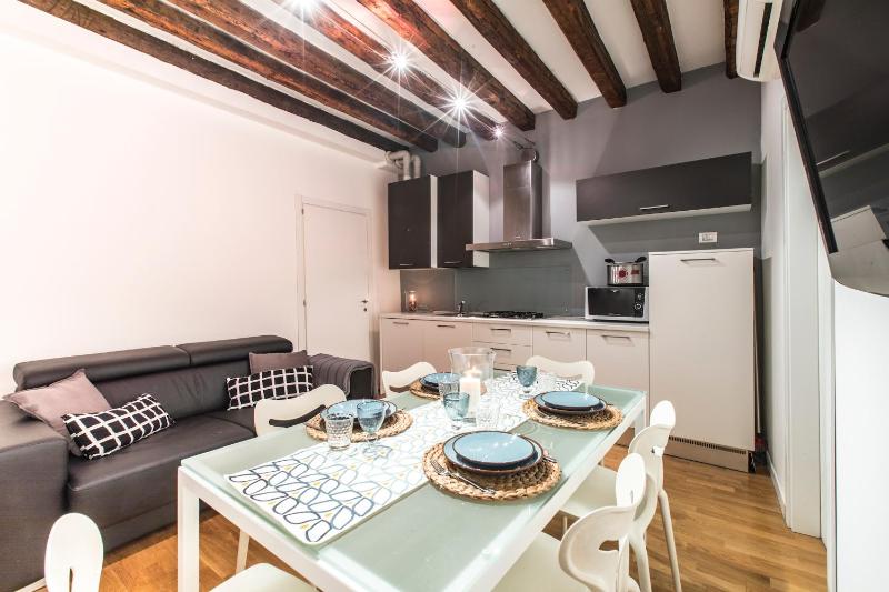 Arsenale Design Apartment R&R — отель с удобствами в Венеции