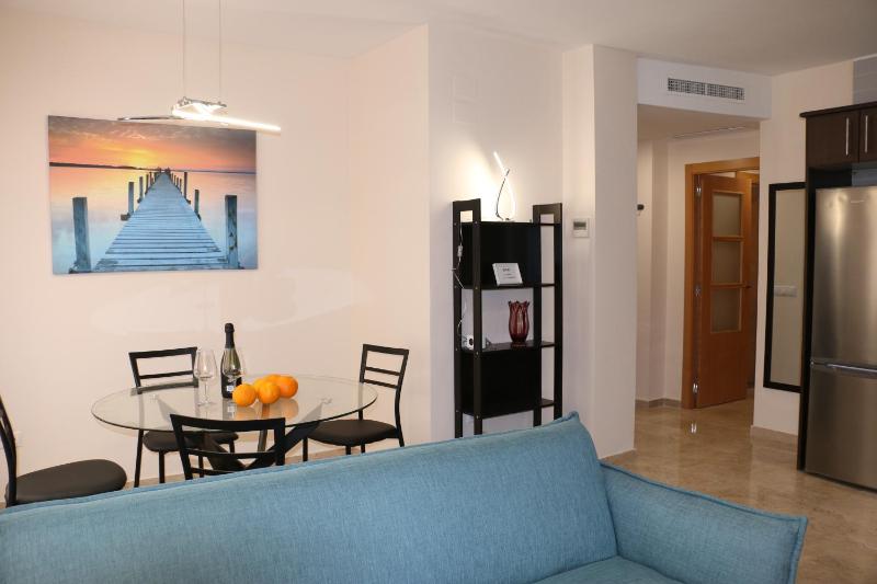 Apartments Abate 4 — отель с удобствами в Валенсии