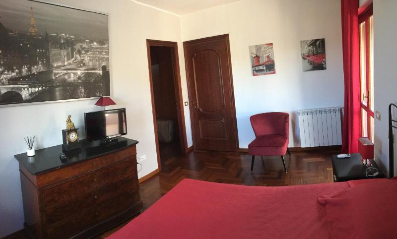 Villa Anna a Capoterra - Elegante B&B con vista giardino