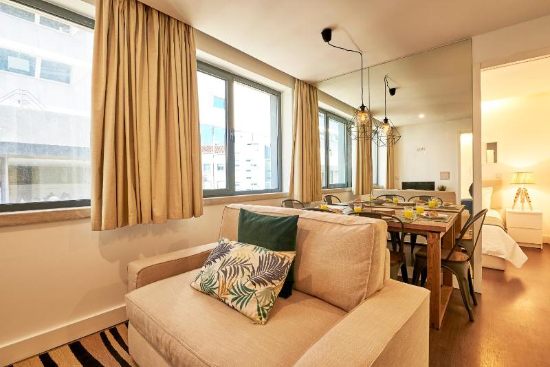 Цены на Modern Apartment Marques в Лиссабоне